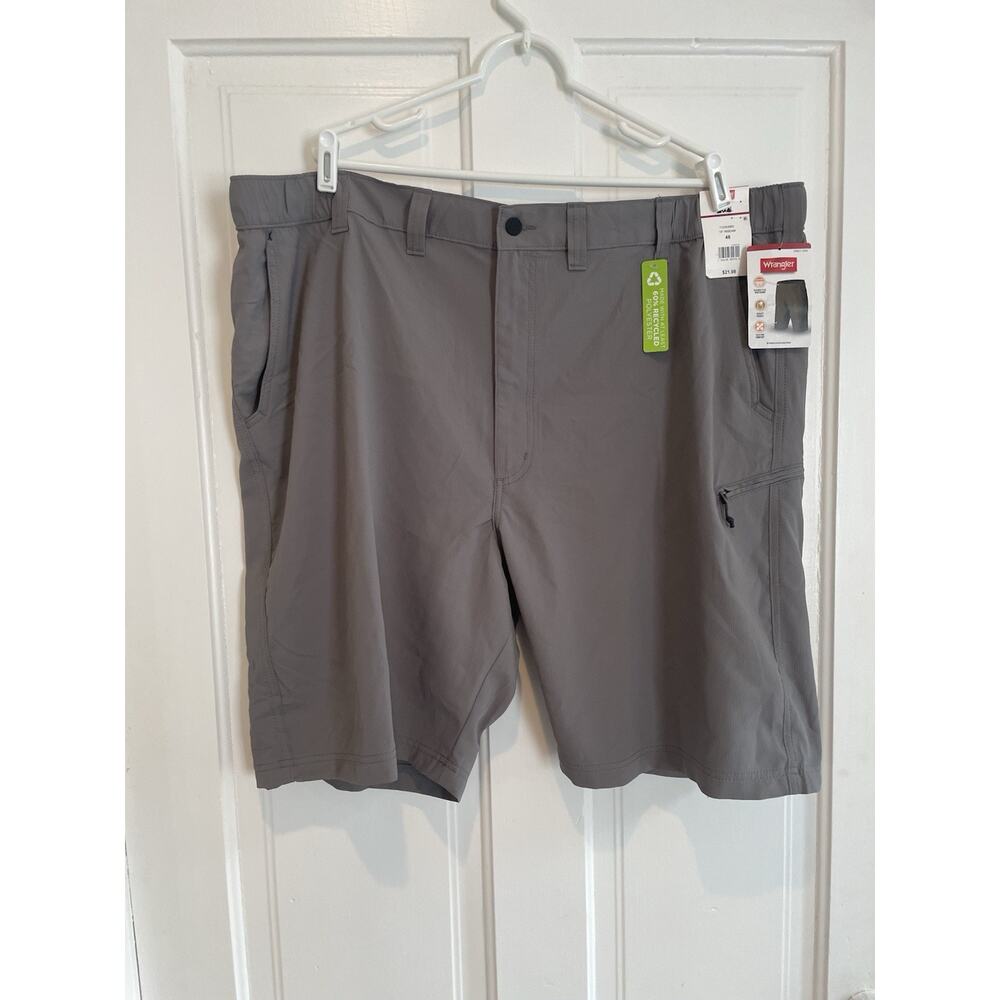 NWT Wrangler Flex Shorts Men’s Size 48